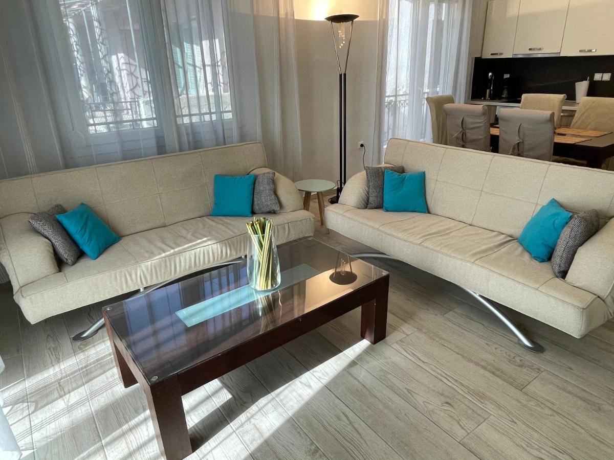 Number 10 Apartment