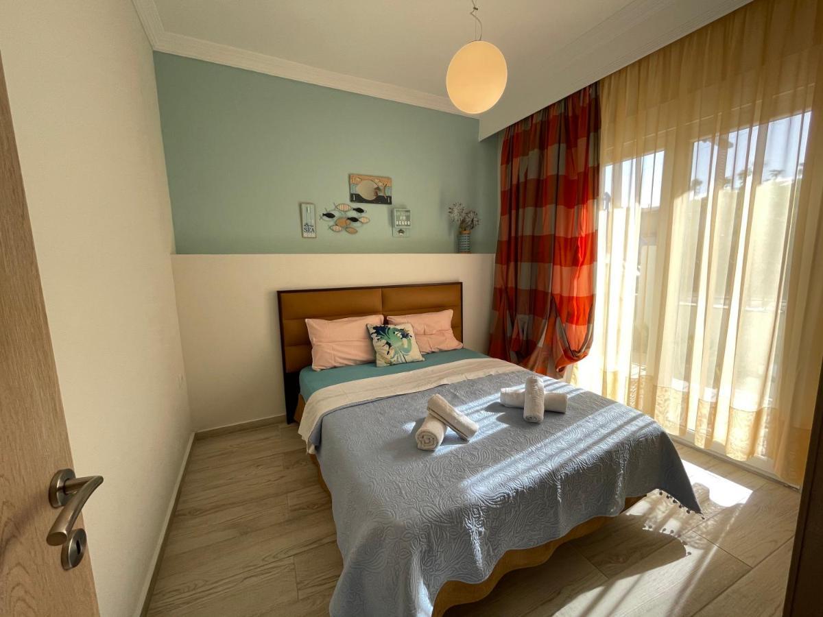 Number 10 Apartment Nea Peramos (Macedonia)