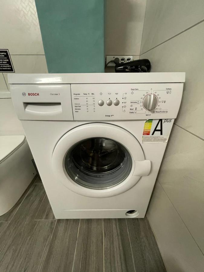 Number 10 Apartment Nea Peramos (Macedonia)