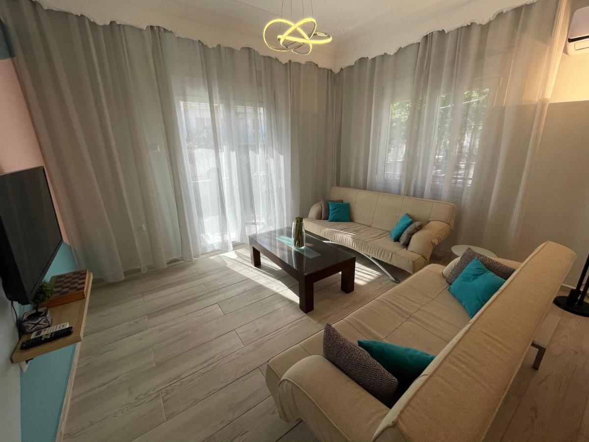 Number 10 Apartment Nea Peramos (Macedonia)