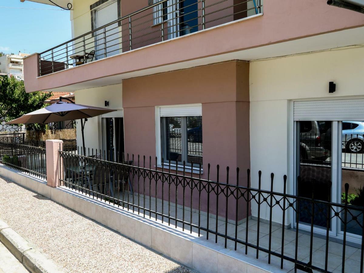 Number 10 Apartment